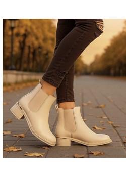 Beżowe botki sztyblety z ociepleniem /i6-4 18440 W280/ ze sklepu Pantofelek24.pl w kategorii Botki - zdjęcie 187329320