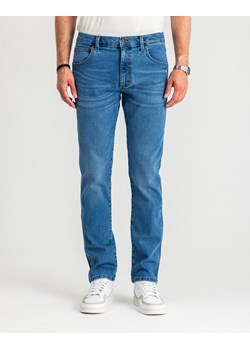 MESKIE SPODNIE WRANGLER RUSTLER REGULAR ABYSS BLUE 112356516 W100018376 ze sklepu YouNeedit.pl w kategorii Jeansy męskie - zdjęcie 187330283