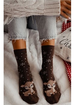 Świąteczne skarpetki damskie brązowe Mała reniferka 1283.036, Kolor brązowy, Rozmiar 37-41, Milena ze sklepu Primodo w kategorii Skarpetki damskie - zdjęcie 187330760