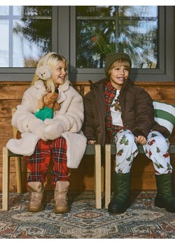 Reserved - Ocieplane śniegowce z wiązaniem - brązowy ze sklepu Reserved w kategorii Buty zimowe dziecięce - zdjęcie 187332052