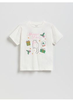 Reserved - Świąteczny t-shirt z nadrukiem - złamana biel ze sklepu Reserved w kategorii Bluzki dziewczęce - zdjęcie 187338362