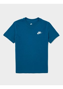 NIKE T-SHIRT K NSW TEE EMB FUTURA LBR ze sklepu JD Sports  w kategorii T-shirty chłopięce - zdjęcie 187342244