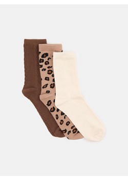 Sinsay - Skarpetki 3 pack - beżowy ze sklepu Sinsay w kategorii Skarpetki damskie - zdjęcie 187342873