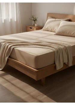 Sinsay - Bawełniane prześcieradło z gumką 140x200 - beżowy ze sklepu Sinsay w kategorii Prześcieradła - zdjęcie 187342880