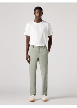 Levi&apos;s Spodnie chino w kolorze zielonym ze sklepu Limango Polska w kategorii Spodnie męskie - zdjęcie 187343941