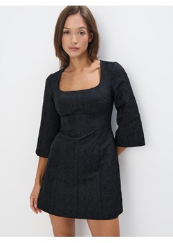 Mohito - Żakardowa sukienka mini - czarny ze sklepu Mohito w kategorii Sukienki - zdjęcie 187346831