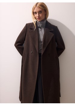 Mohito - Czekoladowy płaszcz z wełną - ciemnobrązowy ze sklepu Mohito w kategorii Płaszcze damskie - zdjęcie 187351472