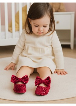 Sinsay - Aksamitne baleriny z kokardą i cekinami - bordowy ze sklepu Sinsay w kategorii Balerinki dziecięce - zdjęcie 187355141