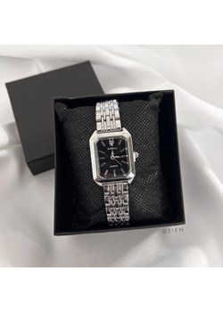 Zegarek damski srebrny z prostokątną czarną kopertą stal chirurgiczna ze sklepu otien.com w kategorii Zegarki - zdjęcie 187357281