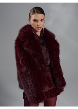 Sinsay - Płaszcz z imitacji futra - bordowy ze sklepu Sinsay w kategorii Płaszcze damskie - zdjęcie 187358982