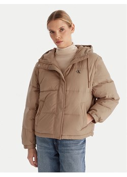 Calvin Klein Jeans Kurtka puchowa LV044D522G Beżowy Regular Fit ze sklepu MODIVO w kategorii Kurtki damskie - zdjęcie 187359432