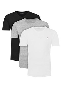 Tommy Hilfiger Komplet t-shirtów UM0UM03637 Kolorowy Regular Fit ze sklepu MODIVO w kategorii T-shirty męskie - zdjęcie 187359501