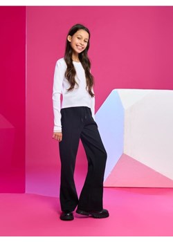 Sinsay - Spodnie dresowe flare - czarny ze sklepu Sinsay w kategorii Spodnie dziewczęce - zdjęcie 187364632