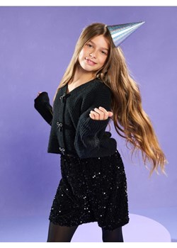 Sinsay - Sweter prążkowany z ozdobnymi zapięciami w kształcie kokard - czarny ze sklepu Sinsay w kategorii Swetry dziewczęce - zdjęcie 187364693