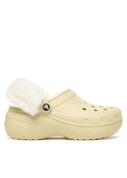 Crocs Klapki Classic Platform Fuzz Lined Clog 212854 Beżowy ze sklepu MODIVO w kategorii Klapki damskie - zdjęcie 187365243