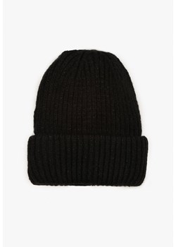 Czarna Czapka Beanie z Wiskozą z Prążkowanego Materiału Ozdobiona Metaliczną Nicią Temitana ze sklepu renee.pl w kategorii Czapki zimowe damskie - zdjęcie 187366061