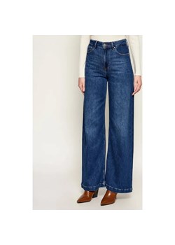 GUESS Jeansy BELLAGIO | Relaxed fit ze sklepu Gomez Fashion Store w kategorii Jeansy damskie - zdjęcie 187366630