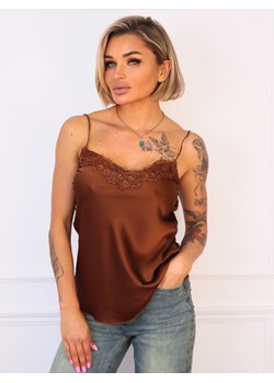 TOP SATYNOWY Z KORONKĄ NA RAMIĄCZKA-CZEKOLADOWY ze sklepu olika.com.pl w kategorii Bluzki damskie - zdjęcie 187374372