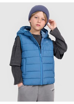 Chłopięcy bezrękawnik pikowany 4F 4FJRAW25TVJAM324 - niebieski ze sklepu Sportstylestory.com w kategorii Kamizelki chłopięce - zdjęcie 187376241