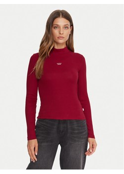 Guess Jeans Golf W5BP23 KA0H1 Czerwony Slim Fit ze sklepu MODIVO w kategorii Swetry damskie - zdjęcie 187376640