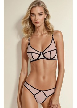 Beżowy komplet bielizny damskiej Serara set, Kolor beżowy, Rozmiar S/M, Passion ze sklepu Intymna w kategorii Komplety bielizny damskiej - zdjęcie 187377661