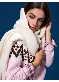 Sinsay - Szalik z frędzlami - kremowy ze sklepu Sinsay w kategorii Szaliki i chusty damskie - zdjęcie 187382182