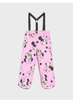 Sinsay - Spodnie na szelkach Minnie Mouse - różowy ze sklepu Sinsay w kategorii Spodnie dziewczęce - zdjęcie 187382253