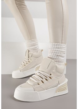 Beżowe Ocieplane Sneakersy na Grubej Podeszwie z Tłoczonym Wzorem Anweda ze sklepu born2be.pl w kategorii Buty sportowe damskie - zdjęcie 187386403