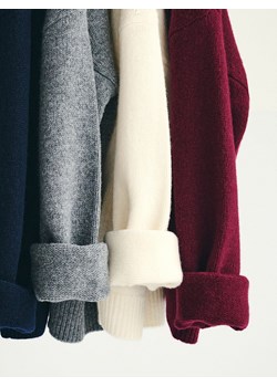 Reserved - Wełniany kardigan - kremowy ze sklepu Reserved w kategorii Swetry damskie - zdjęcie 187387884