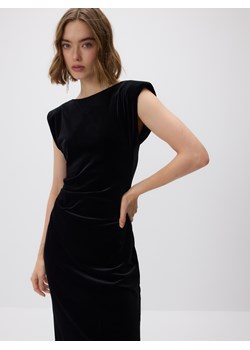Reserved - Welurowa sukienka - czarny ze sklepu Reserved w kategorii Sukienki - zdjęcie 187394690