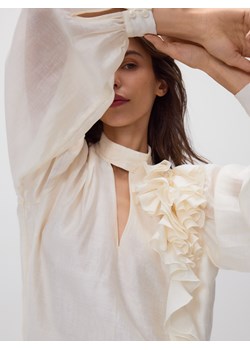 Reserved - Bluzka z aplikacją 3D - złamana biel ze sklepu Reserved w kategorii Bluzki damskie - zdjęcie 187395334