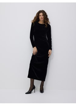 Reserved - Welurowa sukienka - czarny ze sklepu Reserved w kategorii Sukienki - zdjęcie 187395743