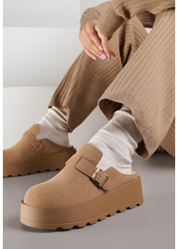 Beżowe Niskie Śniegowce na Grubej Podeszwie Zdobione Sprzączką Vetiare ze sklepu born2be.pl w kategorii Śniegowce damskie - zdjęcie 187396124