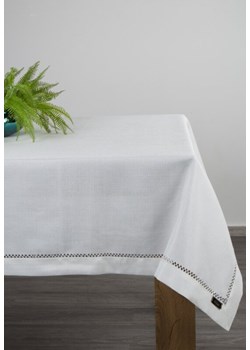 OBRUS EMILY 140 X 220 CM BIAŁY ze sklepu lenaodniemowlakadoszkolniaka.pl w kategorii Obrusy i bieżniki - zdjęcie 187411640