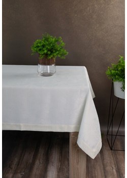 OBRUS LENA 140 X 180 CM KREMOWY ze sklepu lenaodniemowlakadoszkolniaka.pl w kategorii Obrusy i bieżniki - zdjęcie 187469212