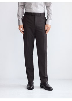 Reserved - Spodnie garniturowe z wełną - brązowy ze sklepu Reserved w kategorii Spodnie męskie - zdjęcie 187474030