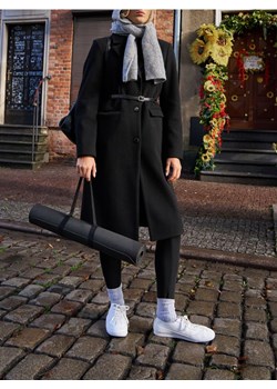 Sinsay - Legginsy z futerkowym ociepleniem w środku - czarny ze sklepu Sinsay w kategorii Spodnie damskie - zdjęcie 187476660