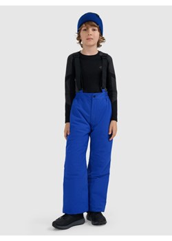 Chłopięce spodnie narciarskie 4F 4FJRAW25TFTRM1245 - niebieskie ze sklepu Sportstylestory.com w kategorii Spodnie chłopięce - zdjęcie 187482803