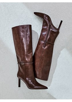 Reserved - Skórzane kozaki na obcasie - ciemnobrązowy ze sklepu Reserved w kategorii Kozaki damskie - zdjęcie 187484480