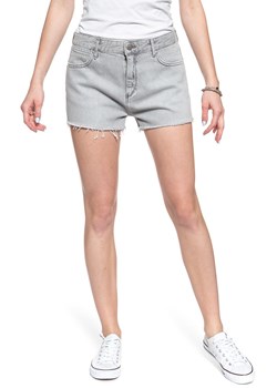 DAMSKIE SPODENKI WRANGLER BOYFRIEND SHORT ICY GREY W29KRJ28C 112128579 ze sklepu YouNeedit.pl w kategorii Szorty - zdjęcie 187489370