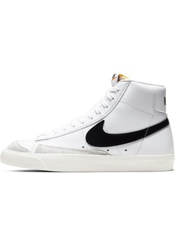 Buty damskie Nike Blazer Mid '77 - Biel ze sklepu Nike poland w kategorii Trampki damskie - zdjęcie 187491402