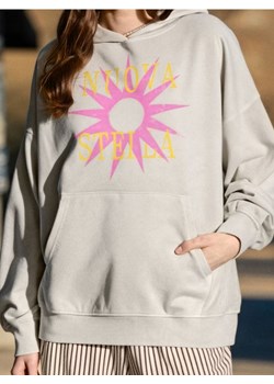 Sinsay - Bluza hoodie z nadrukiem - szary ze sklepu Sinsay w kategorii Bluzy damskie - zdjęcie 187493724