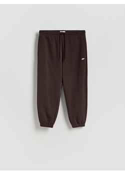 Reserved - Spodnie dresowe comfort fit - brązowy ze sklepu Reserved w kategorii Spodnie męskie - zdjęcie 187496750