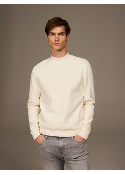 Reserved - Bluza ze stójką - złamana biel ze sklepu Reserved w kategorii Bluzy męskie - zdjęcie 187497353