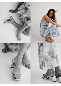 Reserved - Metaliczne sandały na klocku - srebrny ze sklepu Reserved w kategorii Sandały damskie - zdjęcie 187498574