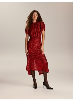 Reserved - Cekinowa sukienka z bufiastymi rękawami - czerwony ze sklepu Reserved w kategorii Sukienki - zdjęcie 187499503
