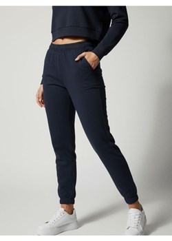 Sinsay - Spodnie dresowe jogger - granatowy ze sklepu Sinsay w kategorii Spodnie damskie - zdjęcie 187500431