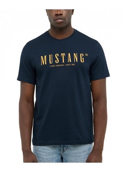 Męski T-Shirt Mustang Style Austin Dark Sapphire 1016853 4136 ze sklepu YouNeedit.pl w kategorii T-shirty męskie - zdjęcie 187503672