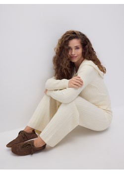 Reserved - Kardigan z kapturem - kremowy ze sklepu Reserved w kategorii Swetry damskie - zdjęcie 187507212