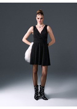 Sinsay - Sukienka z połyskiem - czarny ze sklepu Sinsay w kategorii Sukienki - zdjęcie 187508273